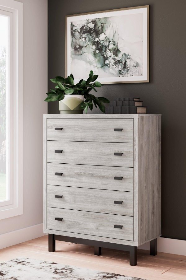 Vessalli Chest of Drawers on Sale